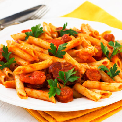 Pasta con chorizo