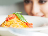 La pasta acumulan menos grasa