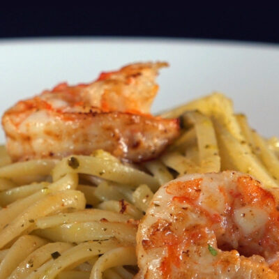 Vermicelli al ajillo con camarones