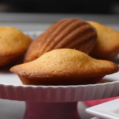 El Secreto de las Madeleines Perfectas: Receta Esponjosa con Harina DulceMar Leudante